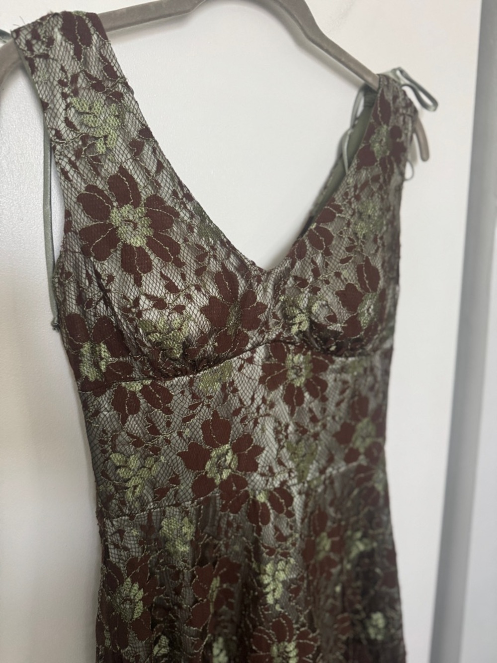 Vintage Alyn Paige Green and Brown Lace Dress